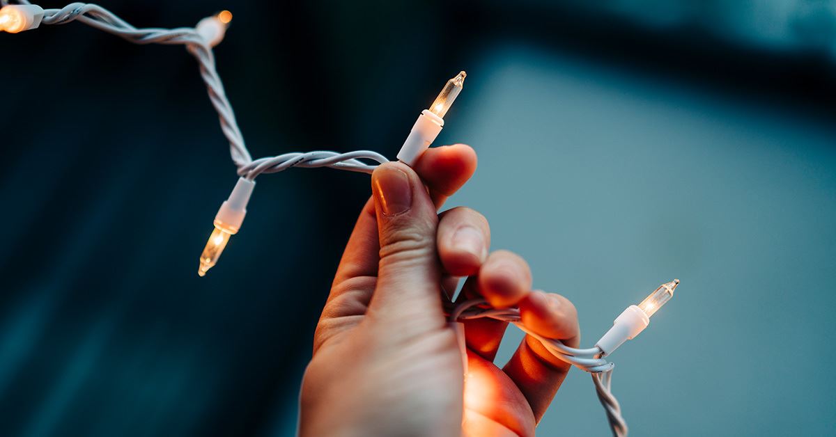 The Simplest Ways to Install Holiday Lighting – C.M. Mose & Son